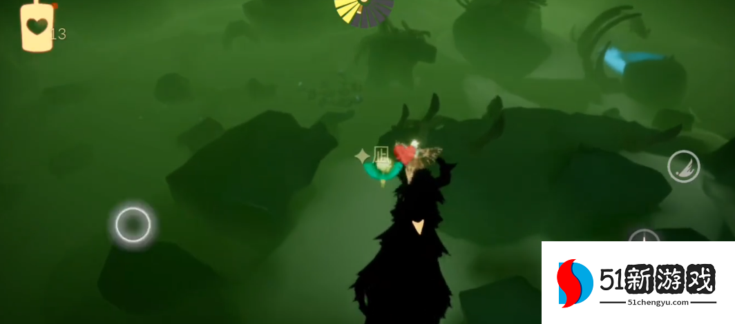 光遇里面的皮皮虾怎么躲