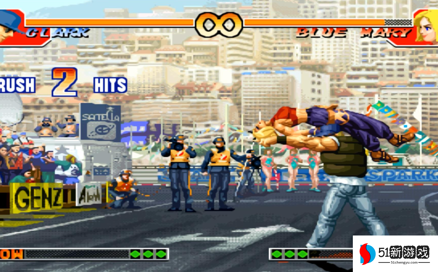 拳皇97倒地后怎么防守